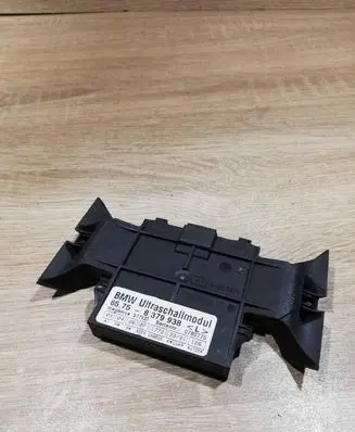 BMW 5 E39 Ultrasonic Sensor 8379938