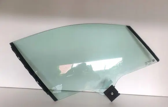 Porsche Panamera (971) Sliding door window/glass 