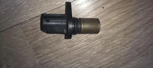 Toyota Corolla E120 E130 Camshaft position sensor 9091905026 90919-05026