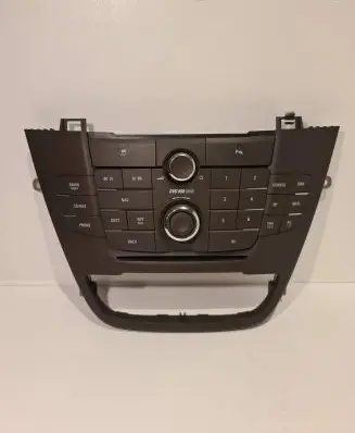 Head unit multimedia control