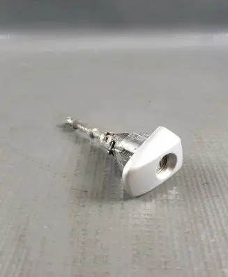Toyota Avensis T270 Front door lock (next to the handle) 