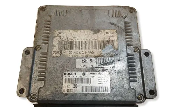 Peugeot 306 Engine control unit/module ECU 0281010362 EDC15C2 9640324380