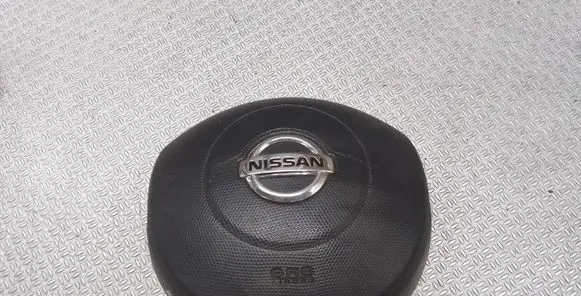 Nissan Micra Steering wheel airbag