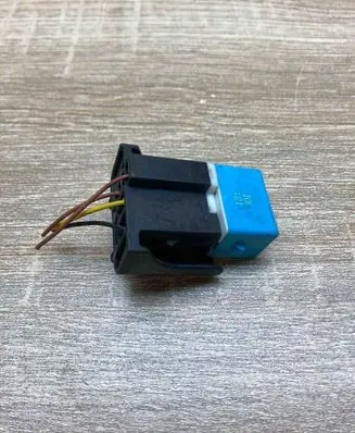 Toyota RAV 4 (XA30) Other relay 9098702027 1567002870