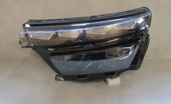 Skoda Kamiq Headlight/headlamp