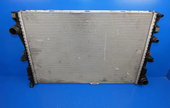 Mercedes-Benz E W213 Coolant radiator A0995007303