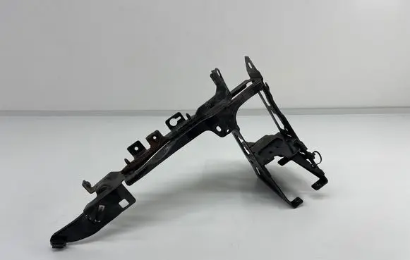 BMW M3 F80 Radiator support slam panel bracket 8055669