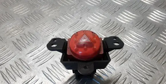 Nissan Almera Tino Hazard light switch 06016