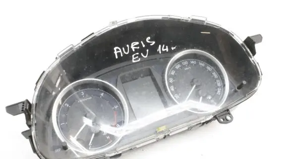 Toyota Auris E180 Speedometer (instrument cluster) 838000ZV80