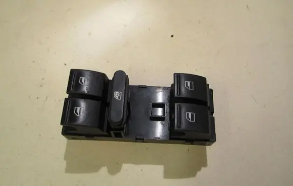 Volkswagen Golf VI Electric window control switch 0916376