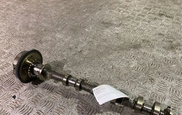 Ford Mustang VI Camshaft AT4E6A267CF