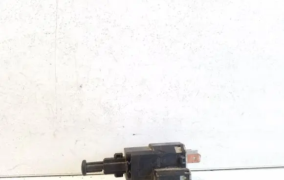 Opel Zafira A Brake pedal sensor switch 09175172