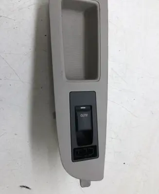 Chrysler 300 - 300C Electric window control switch 04602786AA 2786B