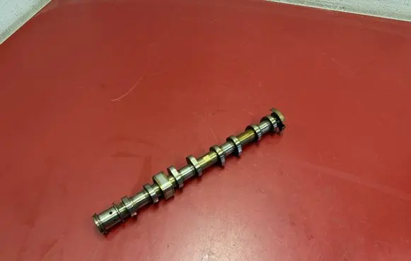 BMW X3 G01 Camshaft 8629236 8629236AI01