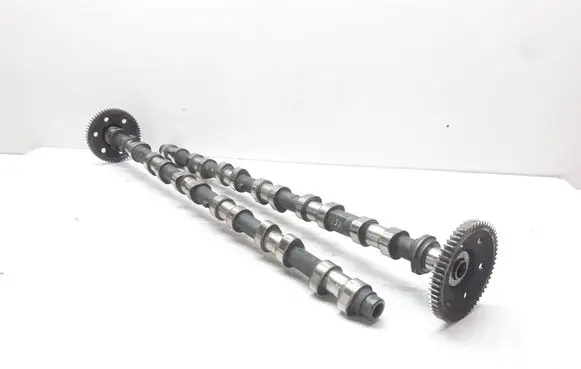 BMW X5 E53 Camshaft 7788781 7788782