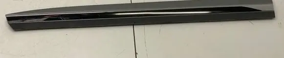 Volkswagen Arteon Front door trim (molding) 3G8853969B