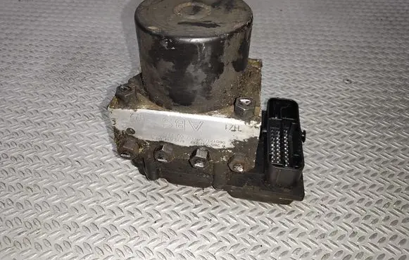 Volkswagen Polo IV 9N3 ABS Pump 6Q0614117S 0265231712