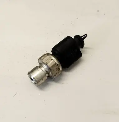 Seat Ibiza V (KJ) Air conditioning (A/C) pressure sensor 8K0973703