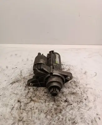 Volkswagen Golf V Starter motor 02T911023S D6GS12 0812081147