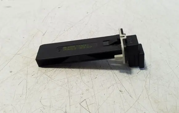 BMW i4 Interior temperature sensor 9238085 T1019422R