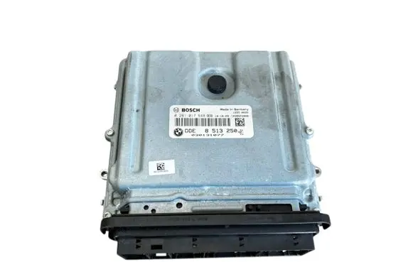 BMW 5 F10 F11 Engine control unit/module 8513250 030131077 0281017648