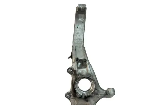 BMW X7 G07 Front wheel hub spindle knuckle 6876656 31216876656