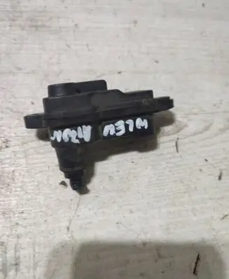 Seat Arona Fuel tank cap lock 8V0862159 250219033449