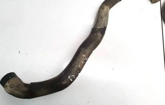 Volkswagen PASSAT B4 Engine coolant pipe/hose