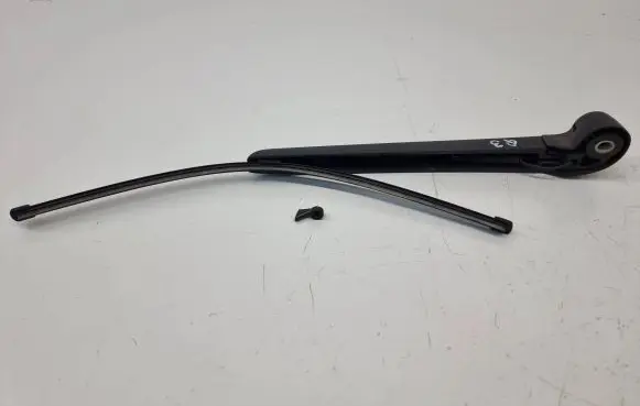 Audi Q3 8U Rear wiper blade 5U0955407
