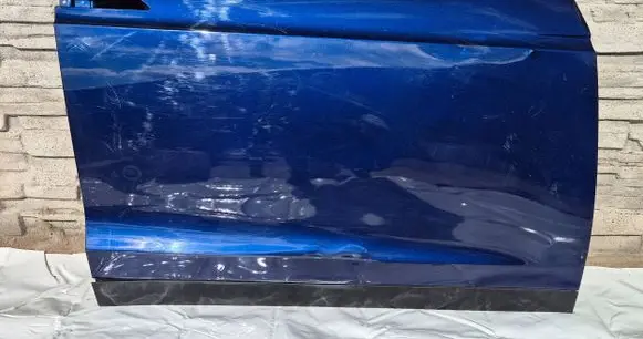 Tesla Model X Front door 1009907-00-K