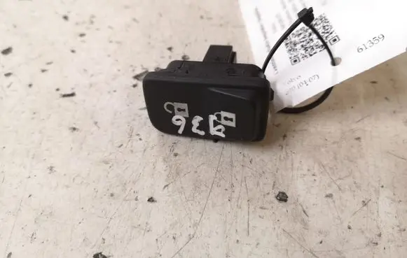 Volvo S40 Central locking switch button 30669958 65832