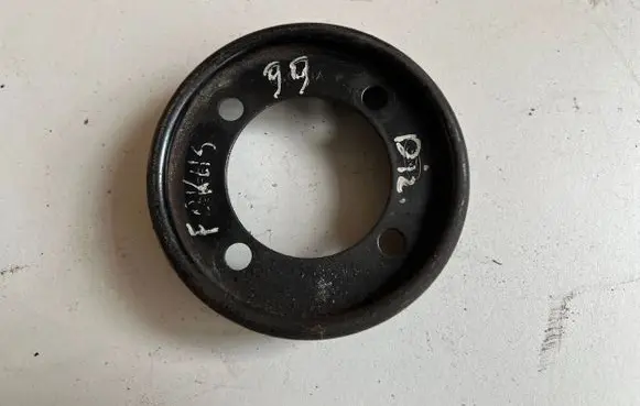Ford Focus Water pump pulley 98FF8509BA