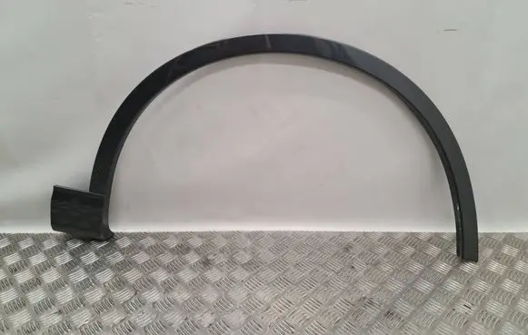Audi Q7 4M Front arch trim 4M0853718B