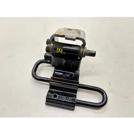 Audi A8 S8 D3 4E Rear door lower hinge 4E0833412E