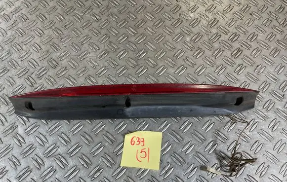 Mercedes-Benz Vito Viano W639 Third/center stoplight A6398260014