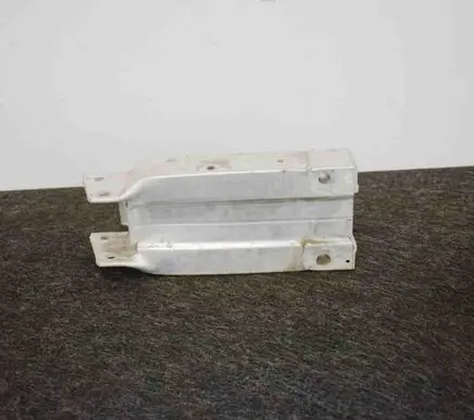 Mercedes-Benz E W212 Front bumper shock/impact absorber A2126200595
