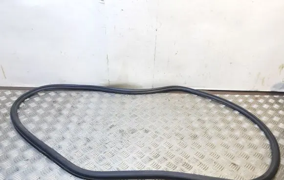 Audi A3 S3 8V Front door rubber seal 8V5831721