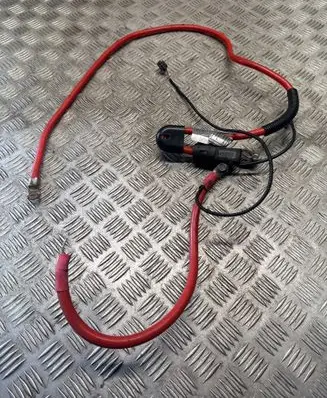 BMW 5 E60 E61 Positive cable (battery) 6944536