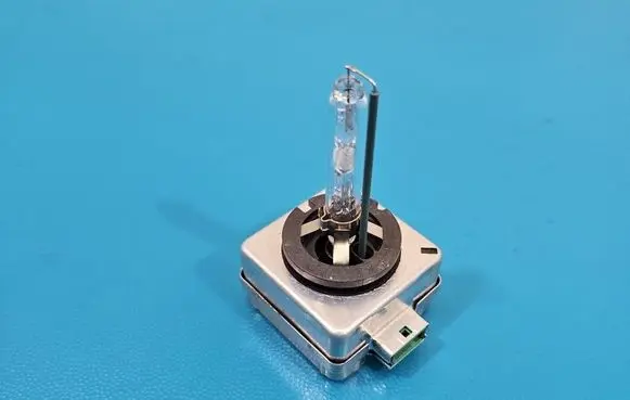 Volkswagen Touran I Xenon bulb 66340HBI IMPRK1577553