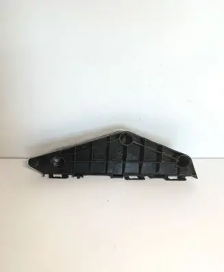 Toyota Avensis T270 Front bumper mounting bracket 5253505050 05050