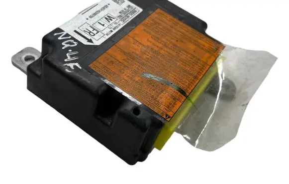 Nissan Qashqai Airbag control unit/module 988204EH0C 627260200 AE4EH162260709