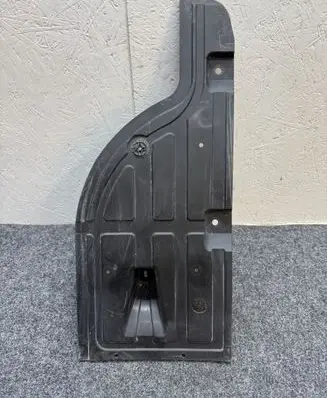 Volvo V60 Rear bumper underbody cover/under tray 31323119
