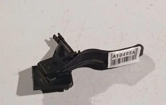 Opel Zafira B Engine bonnet (hood) release handle 218186591