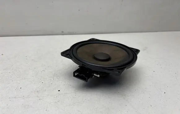 Volkswagen Jetta V Front door speaker 1K0035411