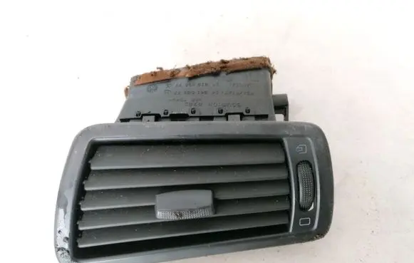 Citroen C8 Dashboard side air vent grill/cover trim 1484108077 1491963077