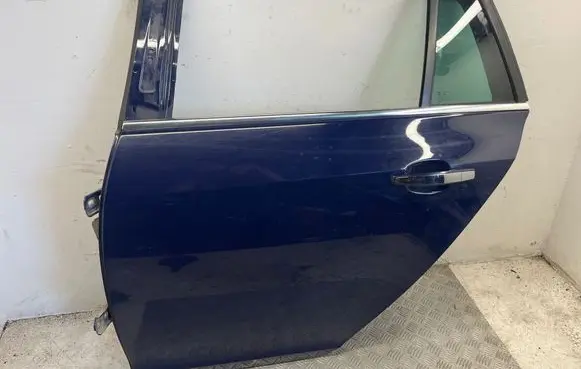 Opel Insignia A Rear door 