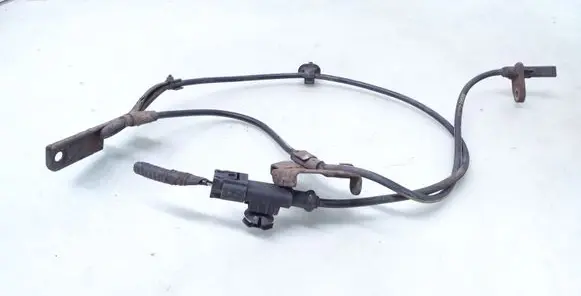 Toyota Avensis T270 ABS brake wheel speed sensor 8954202061