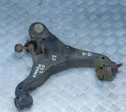 Nissan NP300 Front lower control arm/wishbone R1V1954500
