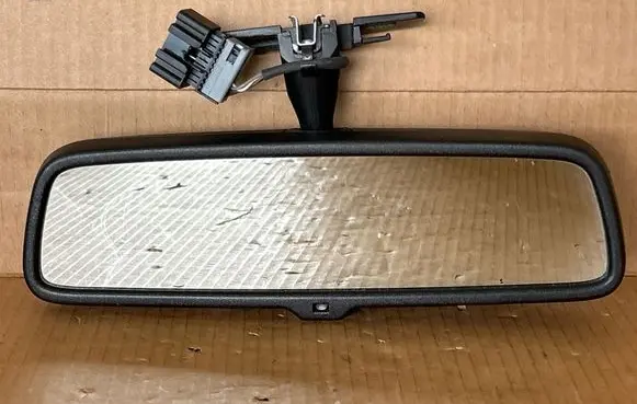 Opel Zafira B Rear view mirror (interior) E11025611