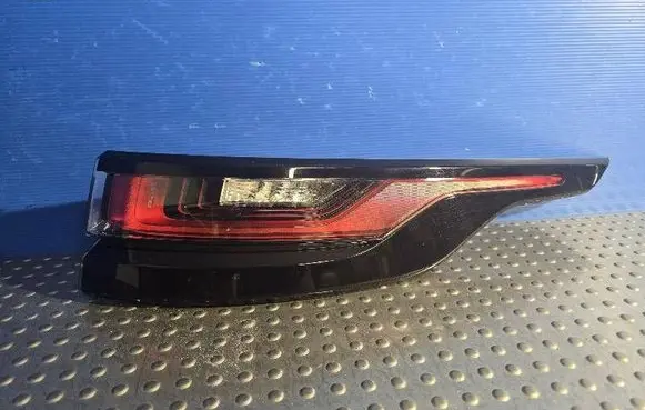 Land Rover Range Rover Velar Rear/tail lights